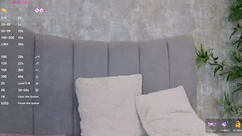 Snapshot of celinemeyerr chatting on January 2025 06:38:01 AM CelineMeyer online show from January 2025 06:38:01 AM