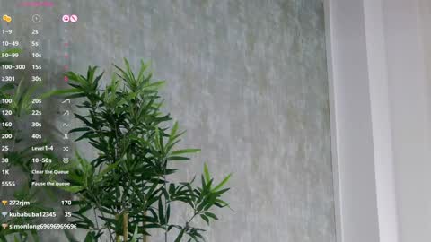 Snapshot of celinemeyerr chatting on February 2025 12:47:01 PM CelineMeyer online show from February 2025 12:47:01 PM