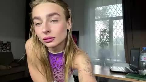 Amilia online show from June 2026 11:16:02 PM