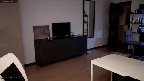 Bruce online show from April 2026 12:46:02 PM