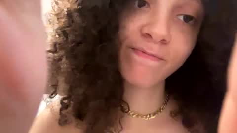 Snapshot of ceoglo chatting on February 2025 08:19:01 PM ceoglo online show from February 2025 08:19:01 PM