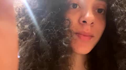 Snapshot of ceoglo chatting on February 2025 08:10:01 PM ceoglo online show from February 2025 08:10:01 PM