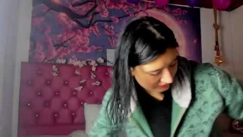 Snapshot of cerecita_02 chatting on February 2025 12:37:02 PM Cerecita online show from February 2025 12:37:02 PM