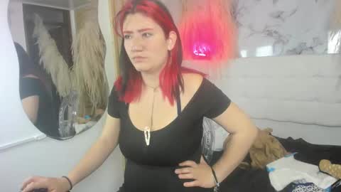 Snapshot of cerecita_02 chatting on September 2025 11:54:01 AM Cerecita online show from September 2025 11:54:01 AM