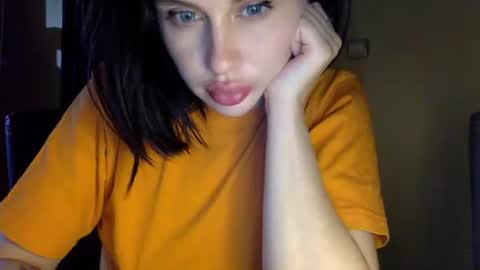 Snapshot of cerisedood82 chatting on April 2026 08:20:01 PM Eva online show from April 2026 08:20:01 PM
