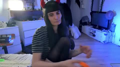 Snapshot of ceriselapine chatting on November 2025 11:04:02 PM CeriseLapine online show from November 2025 11:04:02 PM