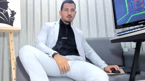 Cesar online show from March 2026 04:23:01 PM