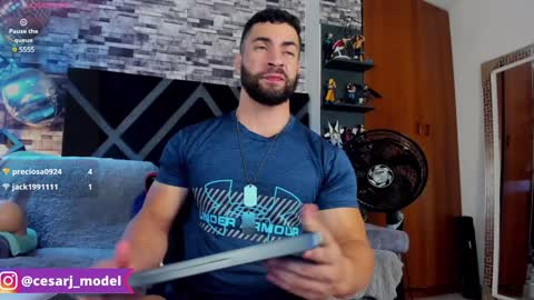 Snapshot of cesar_joness chatting on December 2024 11:57:01 PM Cesar jones online show from December 2024 11:57:01 PM