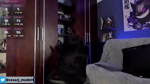 Cesar jones online show from November 2025 02:09:02 PM