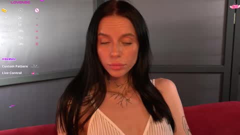 Casey online show from November 2025 09:36:01 PM