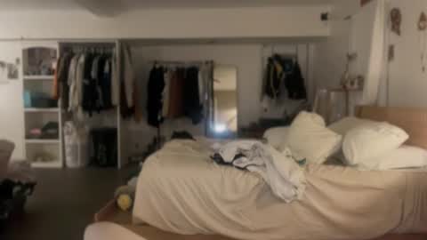 Kpapi online show from November 2025 04:06:02 AM