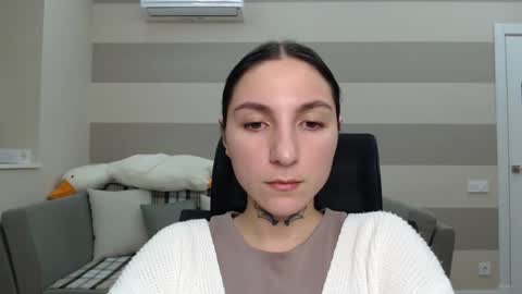 Snapshot of chabibiann chatting on January 2025 05:51:01 PM Kate online show from January 2025 05:51:01 PM