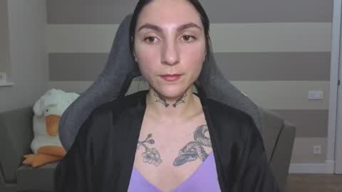 Snapshot of chabibiann chatting on November 2025 06:08:01 PM Kate online show from November 2025 06:08:01 PM