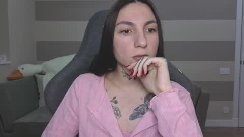 Snapshot of chabibiann chatting on November 2025 07:41:01 AM Kate online show from November 2025 07:41:01 AM