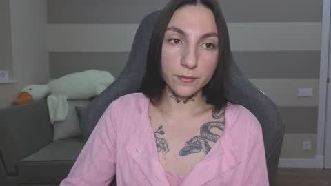 Snapshot of chabibiann chatting on November 2025 06:02:01 AM Kate online show from November 2025 06:02:01 AM