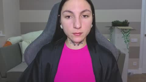 Snapshot of chabibiann chatting on December 2025 07:01:02 AM Kate online show from December 2025 07:01:02 AM