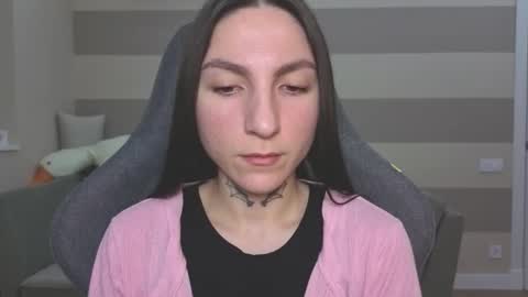 Kate online show from February 2026 06:10:02 AM