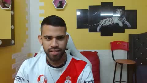 Snapshot of chacorta_ chatting on April 2026 01:03:02 PM chacorta_ online show from April 2026 01:03:02 PM