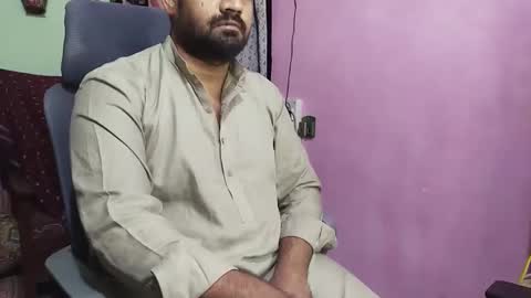 Snapshot of chadipluskhangarh chatting on March 2026 05:13:02 PM Stormydick online show from March 2026 05:13:02 PM