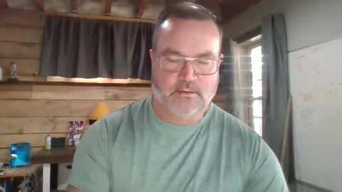 chadmichaell online show from February 2026 06:58:01 PM