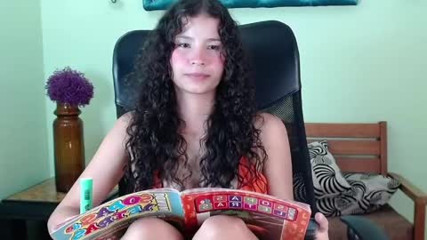 Chalon  online show from May 2026 07:45:02 PM