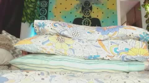 Snapshot of chaneel_ chatting on November 2025 08:16:01 PM Chanel M. online show from November 2025 08:16:01 PM