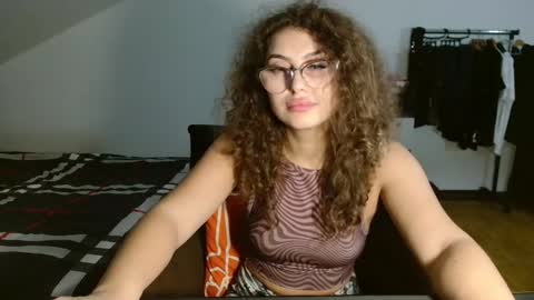 Stephanieblisss online show from January 2025 08:39:01 PM