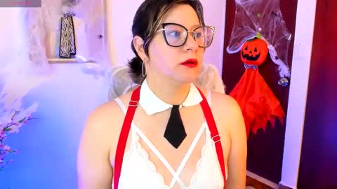 chanell online show from October 2025 10:54:02 AM