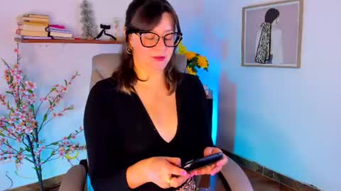 Snapshot of chanell_taylor_ chatting on June 2026 05:37:01 PM chanell online show from June 2026 05:37:01 PM