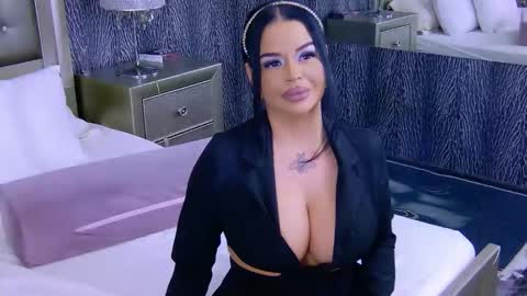 chanelledy1 online show from December 2025 03:33:02 AM