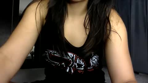 Snapshot of chanelsexyy chatting on May 2026 09:00:01 PM Viviana 3 online show from May 2026 09:00:01 PM