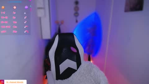 channel_blonde_a online show from March 2026 08:26:01 PM