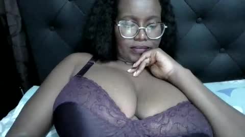 Snapshot of chantal99 chatting on April 2026 10:58:01 PM chantal99 online show from April 2026 10:58:01 PM