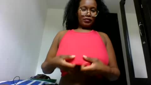 Snapshot of chantal99 chatting on July 2026 03:40:02 PM chantal99 online show from July 2026 03:40:02 PM