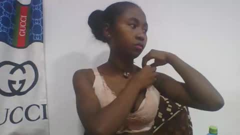 Snapshot of chantale483461 chatting on March 2026 05:55:02 AM chantale483461 online show from March 2026 05:55:02 AM