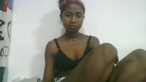 Snapshot of chantale483461 chatting on March 2026 04:02:01 PM chantale483461 online show from March 2026 04:02:01 PM