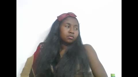 Snapshot of chantale483461 chatting on April 2026 07:45:01 AM chantale483461 online show from April 2026 07:45:01 AM