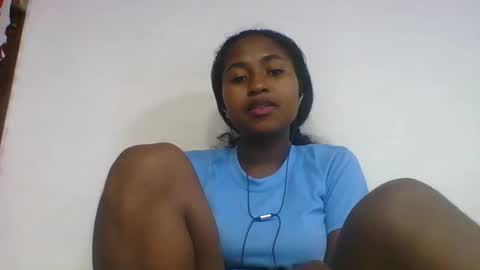 chantale483461 online show from May 2026 05:09:02 PM