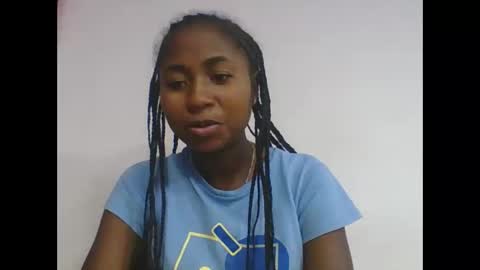 chantale483461 online show from May 2026 06:20:01 PM
