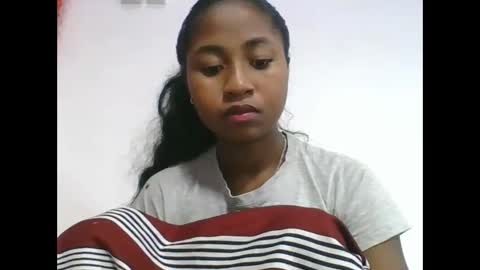 Snapshot of chantale483461 chatting on June 2026 04:32:02 AM chantale483461 online show from June 2026 04:32:02 AM