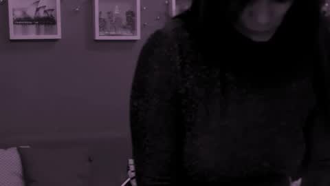 Snapshot of chantallovely chatting on December 2025 09:14:01 AM The Queen online show from December 2025 09:14:01 AM