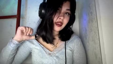 Lola online show from December 2025 02:56:01 PM