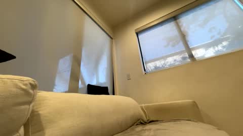 Snapshot of charismasweets chatting on October 2025 10:07:02 PM charismasweets online show from October 2025 10:07:02 PM