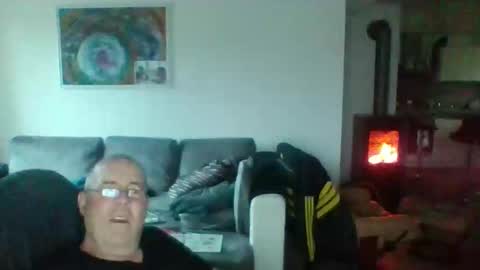 charles6064 online show from November 2025 07:13:02 AM