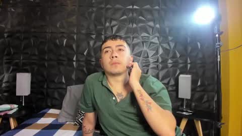 CHARLES Y ROXY.  online show from January 2025 12:28:02 PM