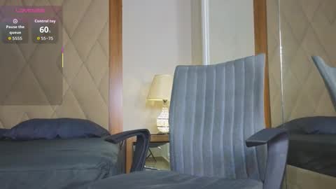 charlesbrown_ online show from November 2025 12:37:01 PM