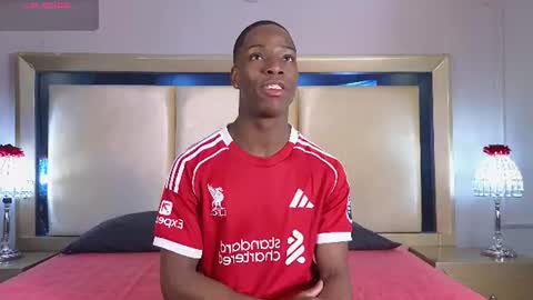 Snapshot of charlesbrown_ chatting on July 2026 03:37:02 PM charlesbrown_ online show from July 2026 03:37:02 PM