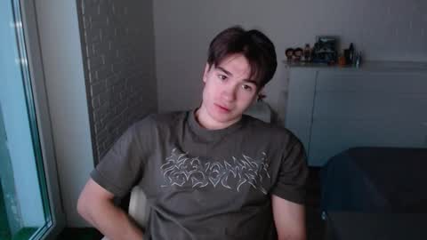 Snapshot of charleshanson69 chatting on November 2025 11:34:02 AM charleshanson69 online show from November 2025 11:34:02 AM