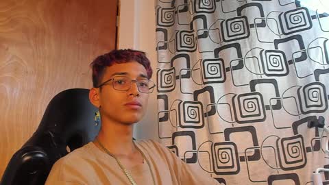 Charles Russo online show from December 2024 12:41:01 AM