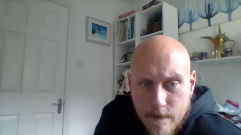 Snapshot of charliephandguest chatting on September 2025 10:59:02 AM Charlie online show from September 2025 10:59:02 AM